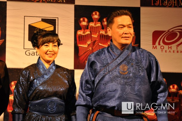 Хасар Жагаа өөрийн орон зайгаа мэдрүүлнэ